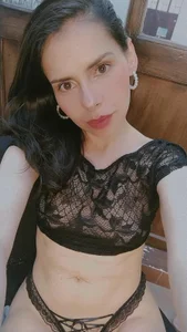 Bianca_Vibe 🖤 รูป  2