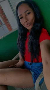 Aissha_ Public Pic 3