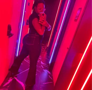 EmeraldLi Real Life BEAUTY 😍 圖片 4