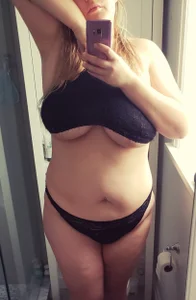 Annaofbee Hello there.. Billede 2