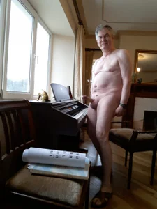 Piano Lessons de alan_inlondon  6 photos