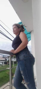 dalilasquirt1 A CASUAL DAY Pic