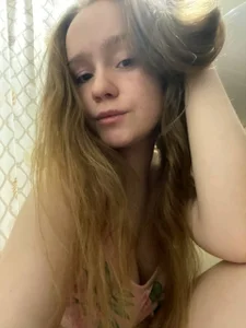 Messy Hair, Soft Mood 🤎 de VirginaCoty  Imagens