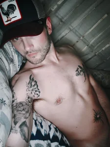 TipsControlMe's XXX Nude Photo 4