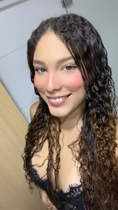 onlyemily_ 🖤🖤 صورة واحدة|onlyemily_ 🖤🖤 صورتان|onlyemily_ 🖤🖤  2 صور|onlyemily_ 🖤🖤  2 صورة