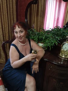 GypsyEsmeralda Today, June 4th, I'm 59 years old 圖片 5