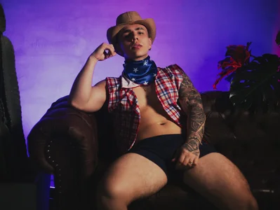 SalvatoreDmore JULY 4 Hình 2