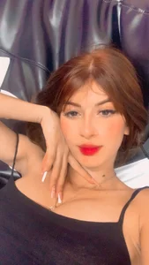 Carlyy_wet's photo