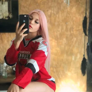 SashaNova Public Pic 3