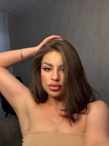 KristyDolly Public Foto 6