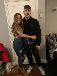 UKCOUPLE1996 Public 사진