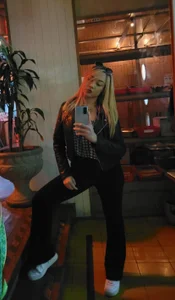 Jessie__Hot Public Foto 2