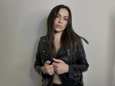 Your_GoddessLen Public Pic 2