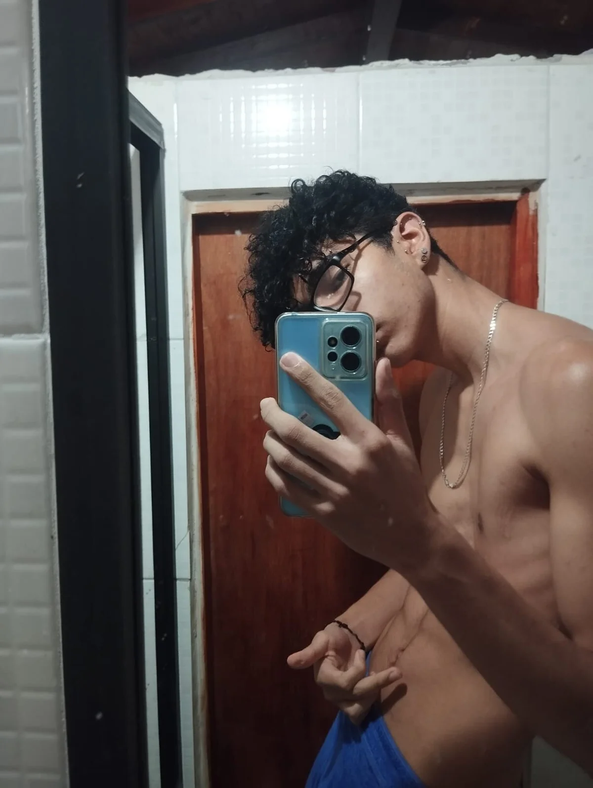 Cam_stom Trendaava kuva 3853