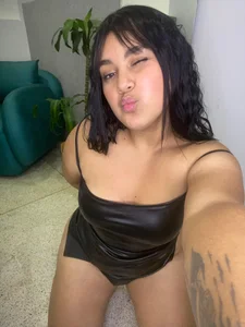 aurora_tziu A little of my 💖 Pic 4