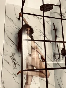 Aimeekelly_のFree album 4の枚の写真