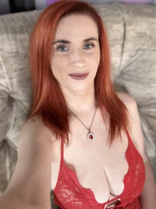 KyraCase Red Dress♥ Pic 5