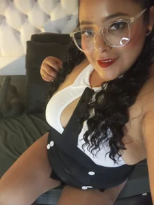 brendamaz your horny secretary Pic 2