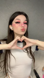 Veronica_lealの💖の 2枚の写真