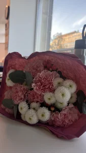 Sara_Browney My Passion for Flowers❤️Thank you, gentlemen! Gambar