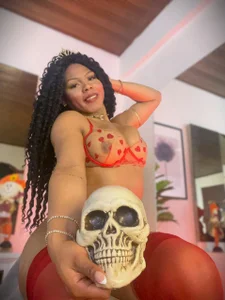 Anabella_London Sexy Brunette 😏🤎 Immagine  3