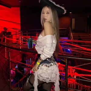 LeonoreCriger's XXX Nude Photo 3