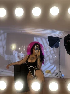 Sexy Friday od EmmyEvans1  6 snímek