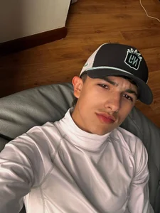 Love od LIAM_CARTER1  snímek