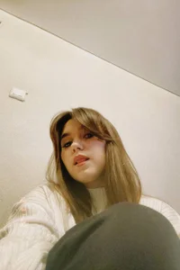 hello! im Lisa))) de NicholeFischman  4 Imagens