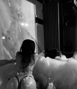 apleepleassure bubble bath and hot tub slika 7