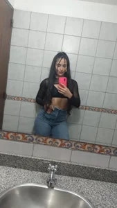 Zdjęcia sweetwanda Only me & the mirrow 🪞😘:  7