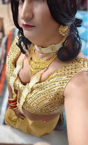 Naughty_kamini first night diva Immagine  3