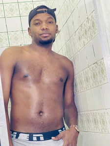 Public de tyrone_william  2 photos