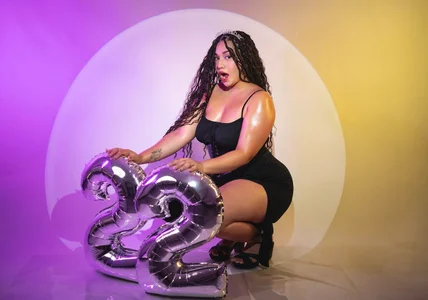 viiolett_lee Happy birthday to me🎂❤️ Foto 4