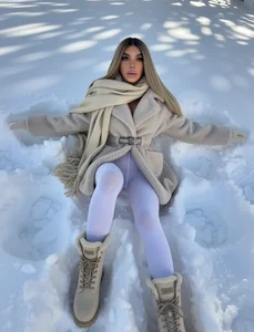 10Massive_DominantDoll-xx Enjoying Washington, USA Foto