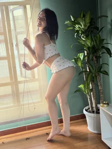 LlianneDiamond1 Public Pic 9