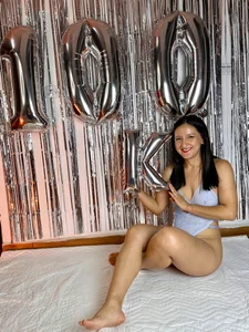 evaa_roseの100K FOLLOWERS 🥰の枚の写真