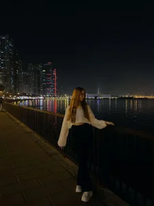 BeckiHoffer I like to travel Poză 9