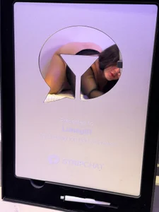 LunaGil1Milestone Award图 片
