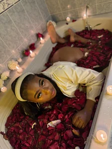 Bathroom session de MARA_THOMPSONN Foto 8