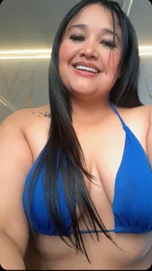 BustyyJuicy_Rs bluee Bilde 4