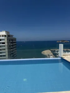 EmmyEvans1 💙👙🌸 Εικόνα 2
