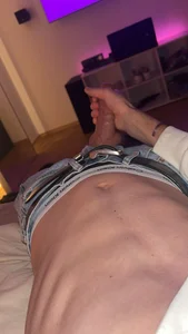 alextwinc D Pic 5