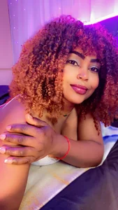 Aliana_Ross Latín Aliana صورة واحدة|Aliana_Ross Latín Aliana صورتان|Aliana_Ross Latín Aliana  صور|Aliana_Ross Latín Aliana  صورة