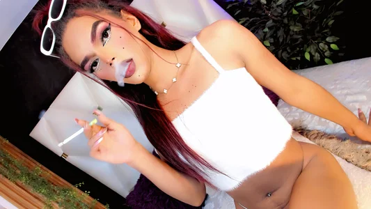 Diiva_Smiithspecial smoking show Bild 6