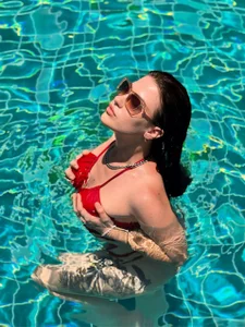 WineVape kullanıcısının Sill we swim together?🌊 albümü -  fotoğraf