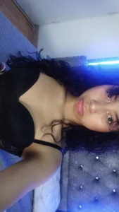 Mia_Cavalli Public Pic 5