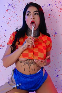 danna_berlin_ Come and build some rich fantasies Immagine  7