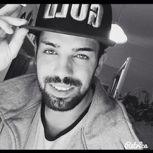 Free de Nonsoilmionome89  2 Imagens