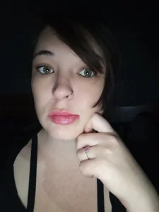 Ice_Raven Look at me👀 Pic 3